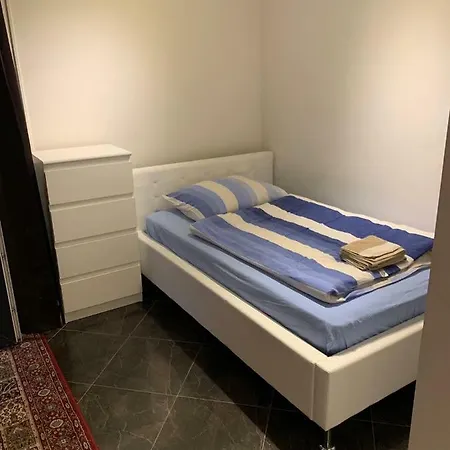 Maraton - Sara Vacation *