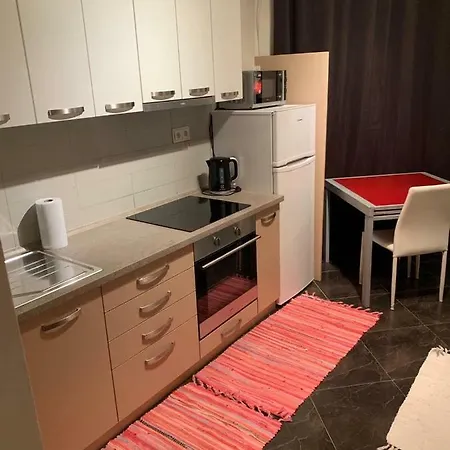 Maraton - Sara Vacation *